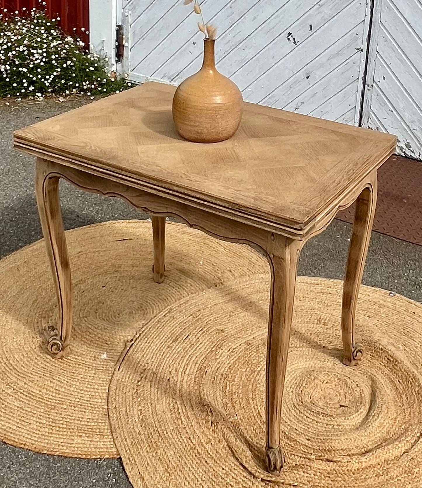 Table portefeuille ancienne en chĂȘne brut - de 2 a 4/6 personnes