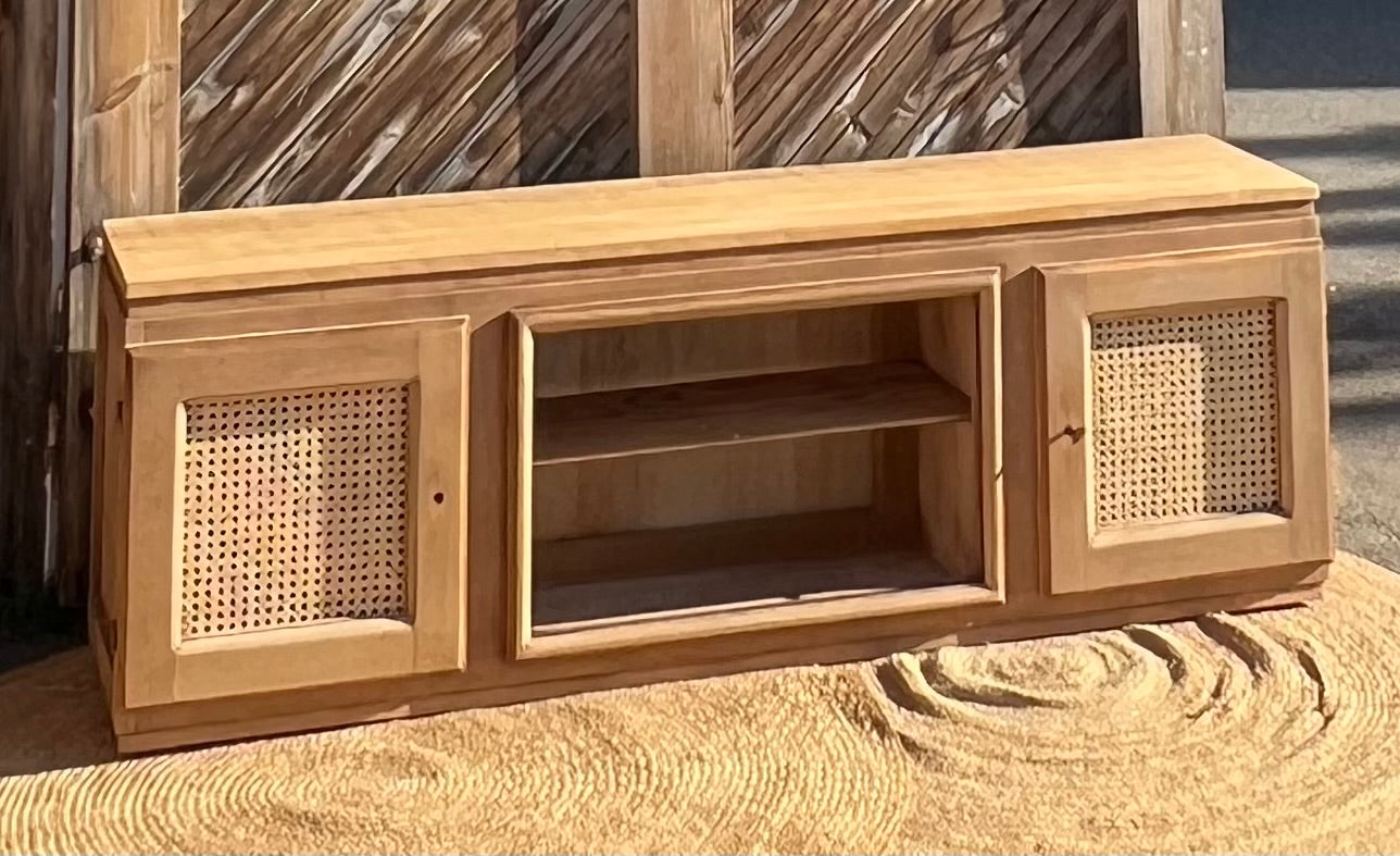 Meuble télé tv ancien en bois massif brut et cannage