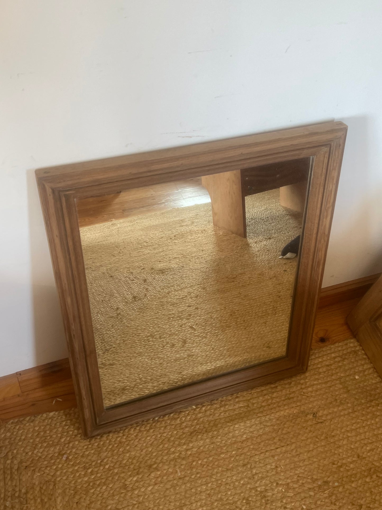Miroir ancien en chĂȘne massif brut