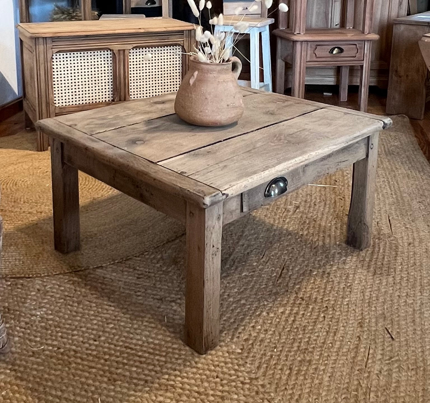 Table basse de ferme ancienne en chêne massif brut 1 tiroir