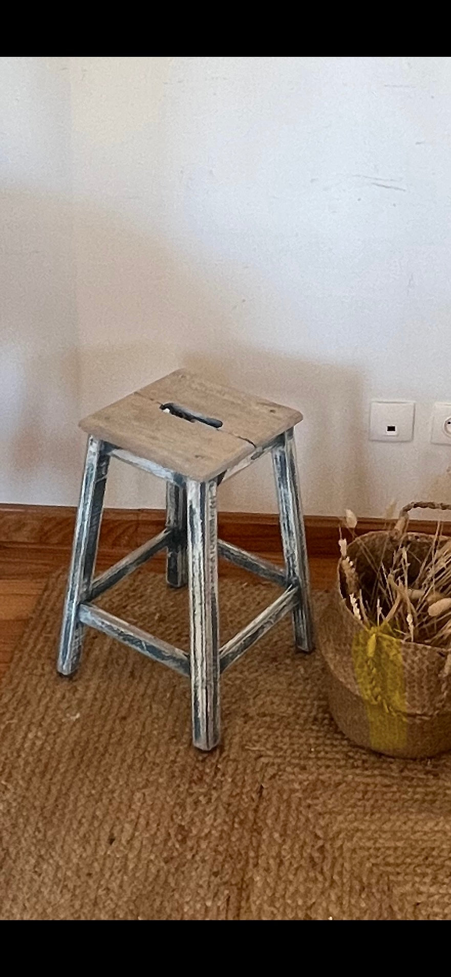 Tabouret de ferme vintage
