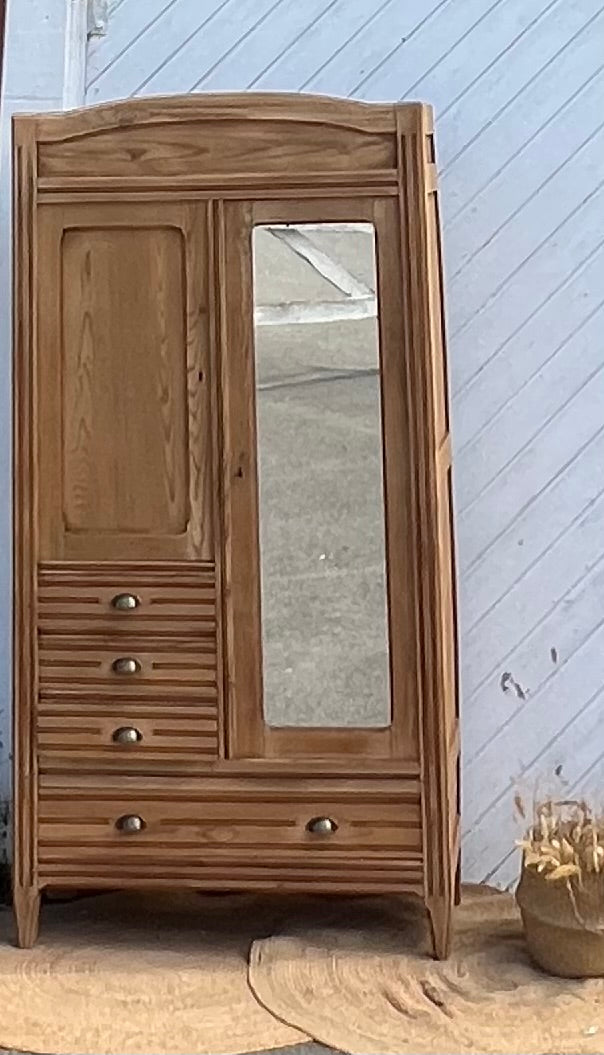 Armoire parisienne ancienne : penderie + étagères + tiroirs