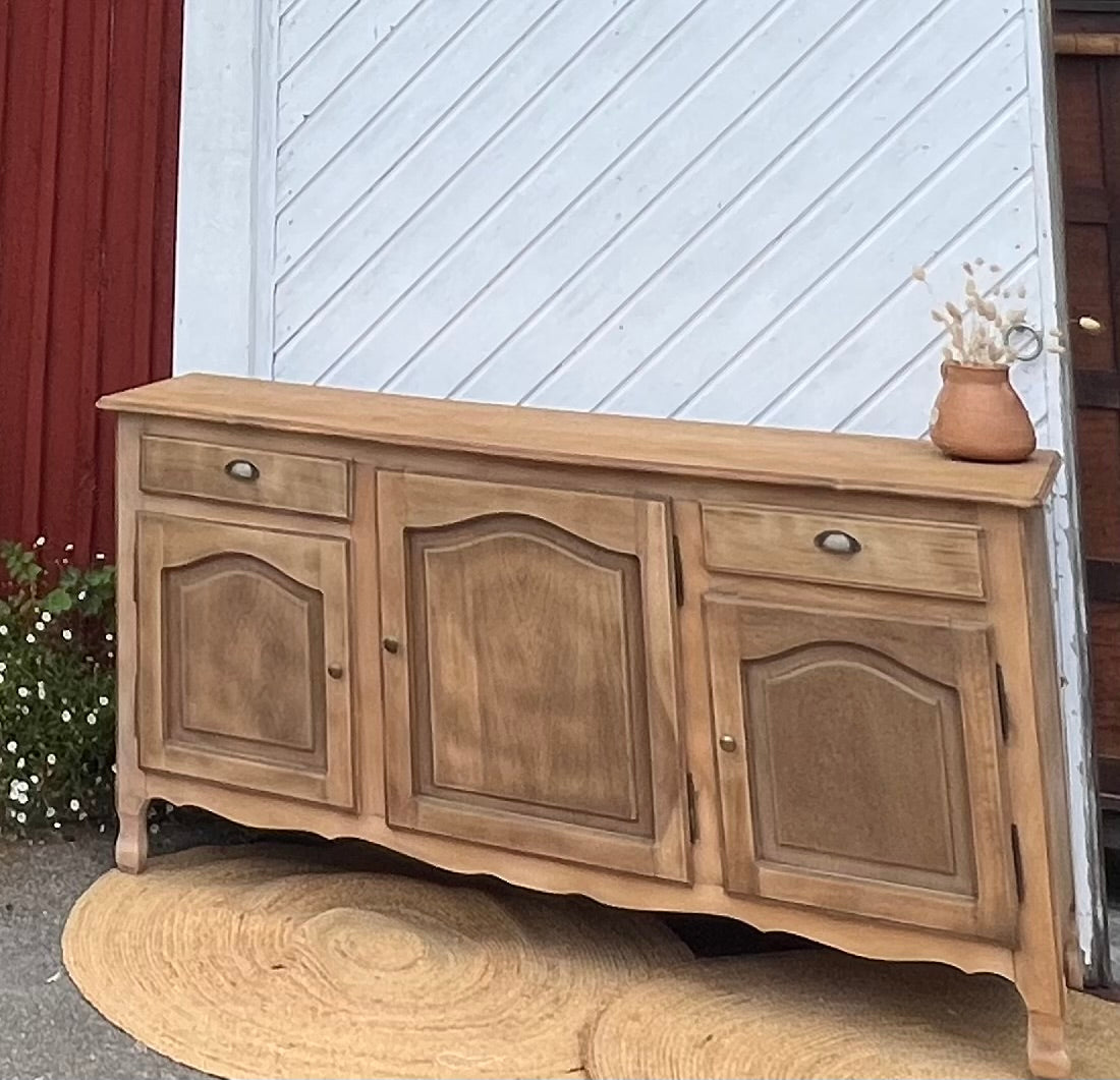 Enfilade ancienne / buffet en chêne brut