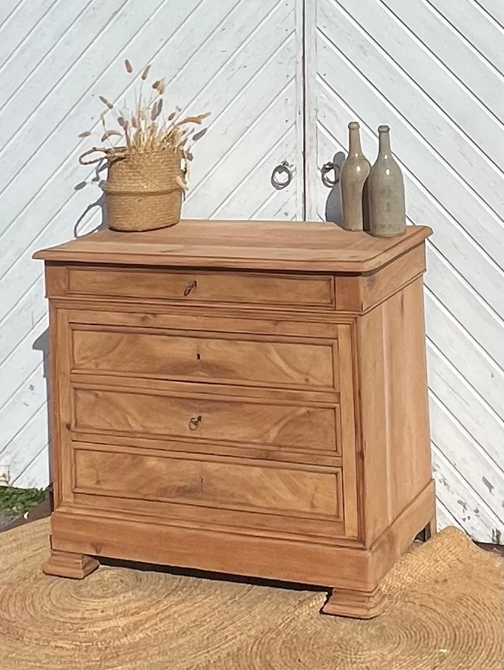 Commode ancienne en bois massif brut 4 tiroirs