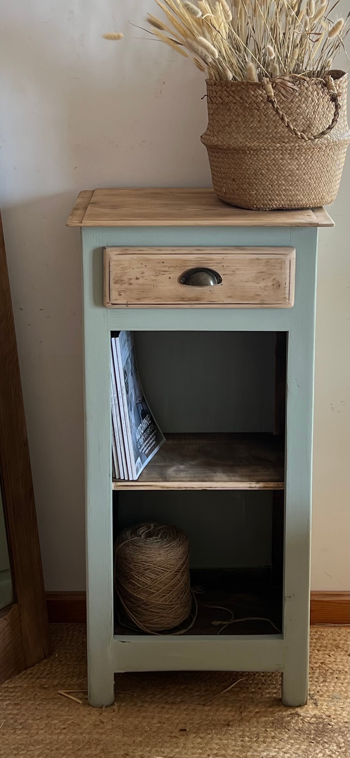 Petit meuble parisien : buffet bibliothèque console en chêne massif brut et vert d’eau