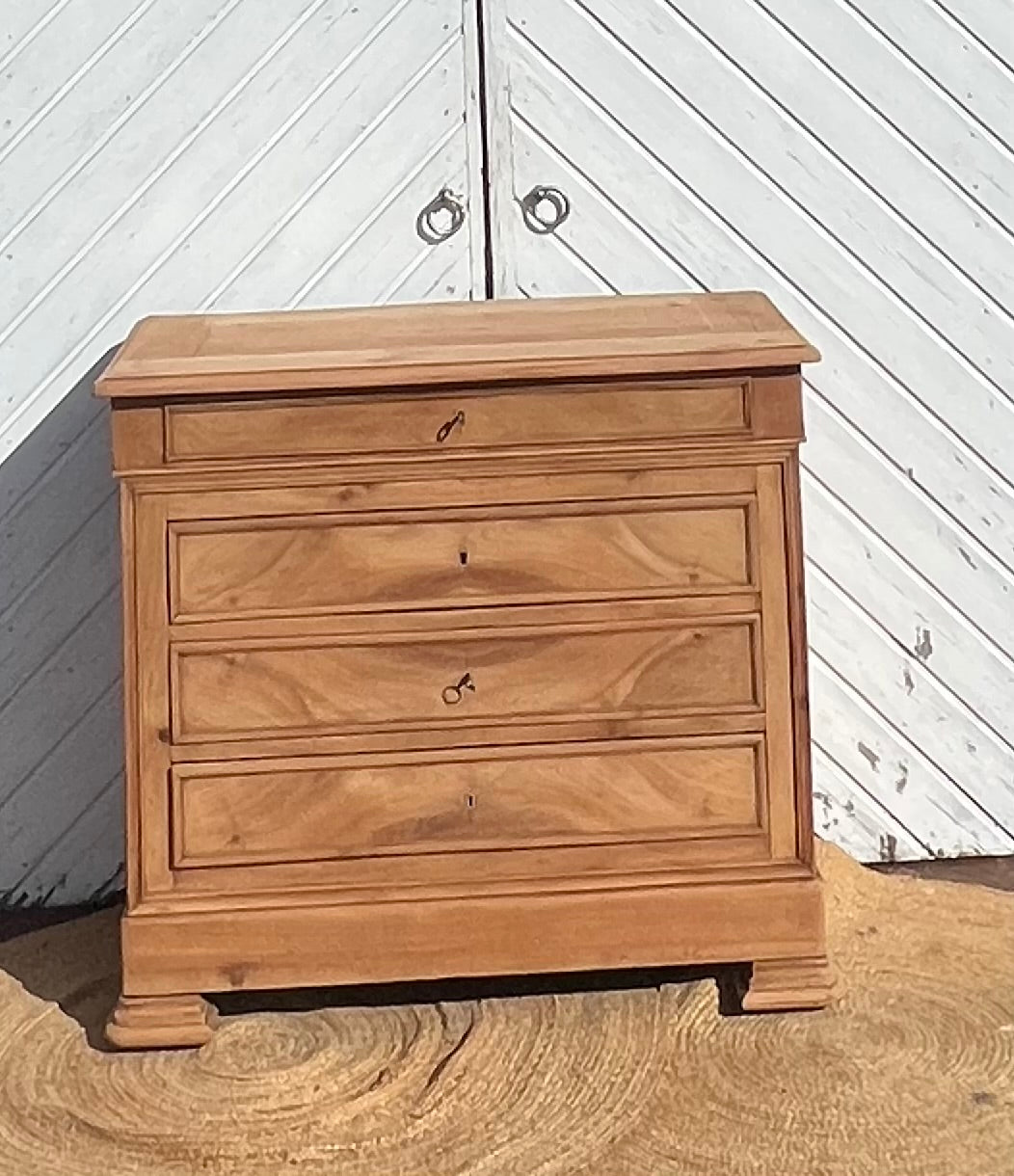 Commode ancienne en bois massif brut 4 tiroirs