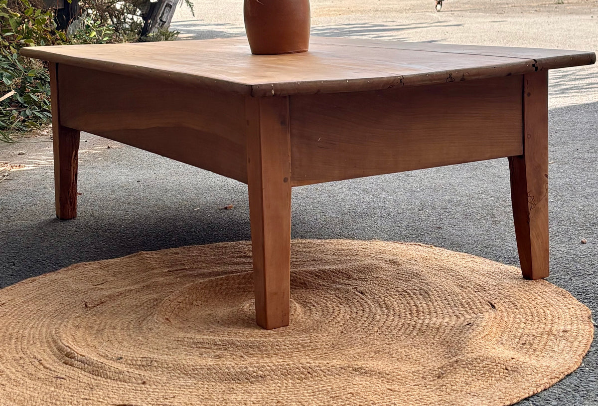 Table basse de ferme ancienne en bois massif brut 2 tiroirs