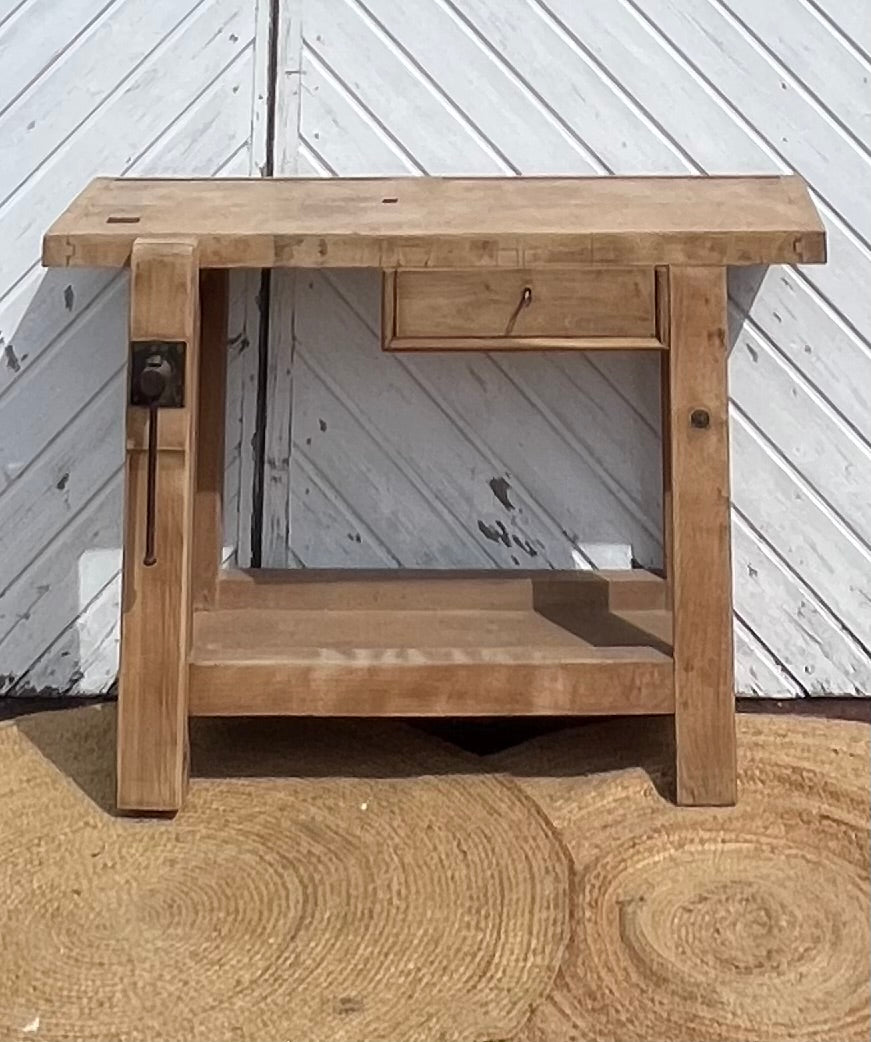 Etabli ancien vintage en bois massif brut