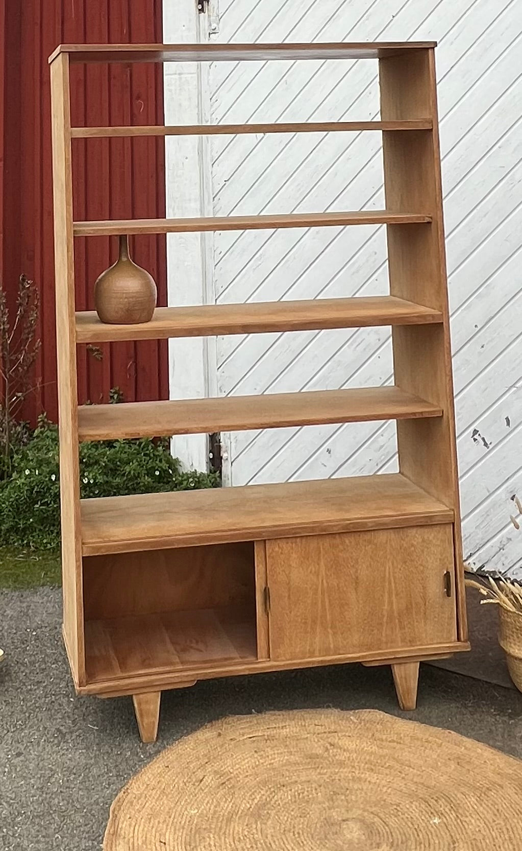 Bibliothèque vintage en chêne brut