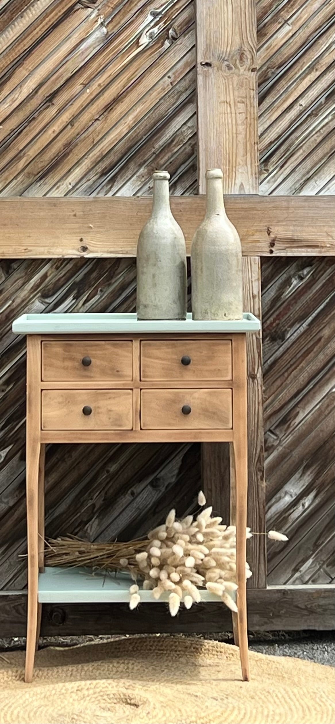 Console ancienne rénovée en bois brut et vert d’eau 4 tiroirs