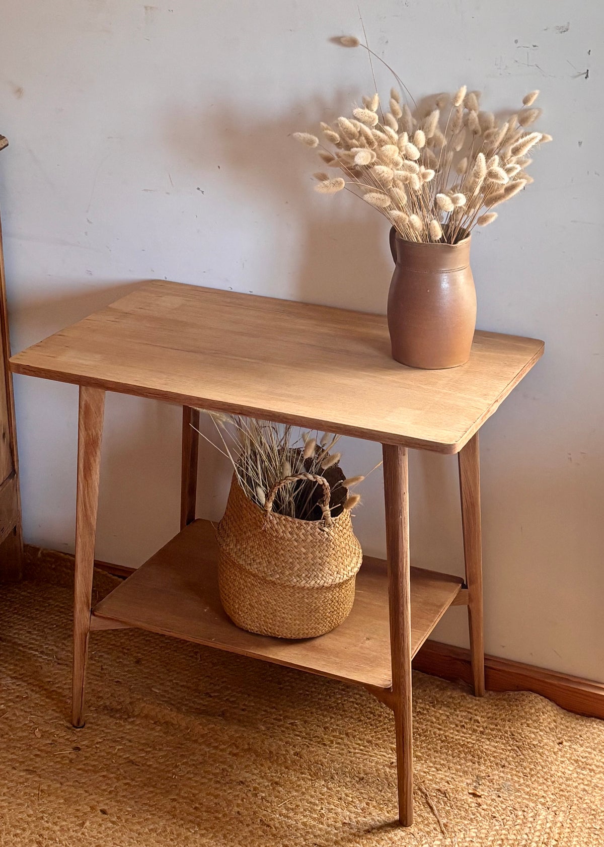 Table d’appoint vintage en chêne brut / console