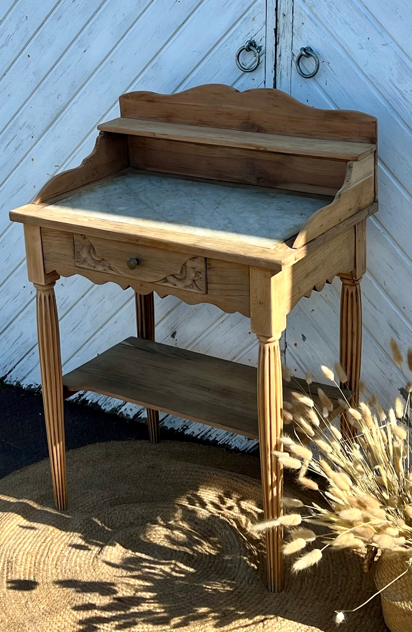 Coiffeuse ancienne art déco en bois massif brut et marbre