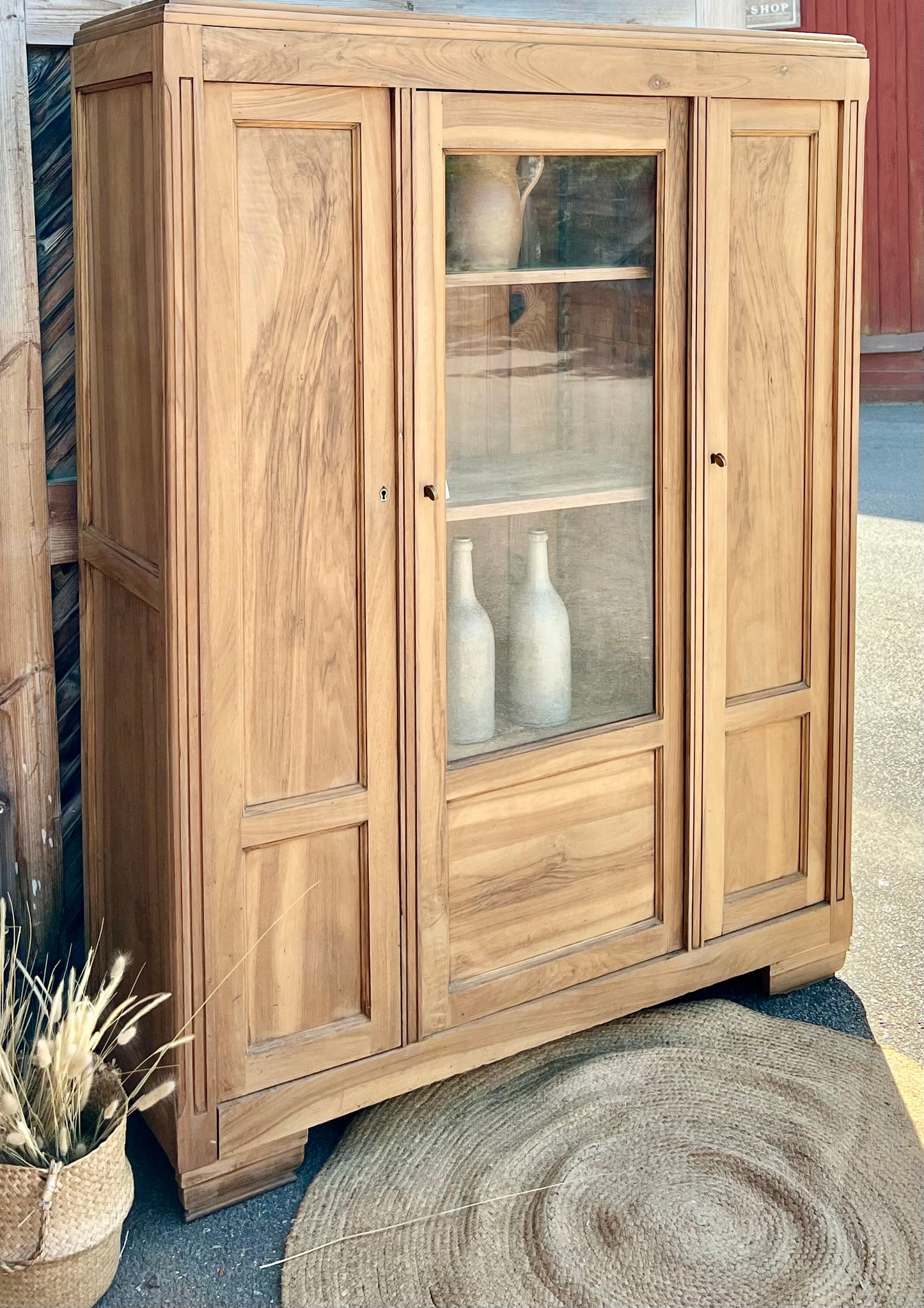 Armoire parisienne ancienne : vaisselier bibliothèque en bois massif brut