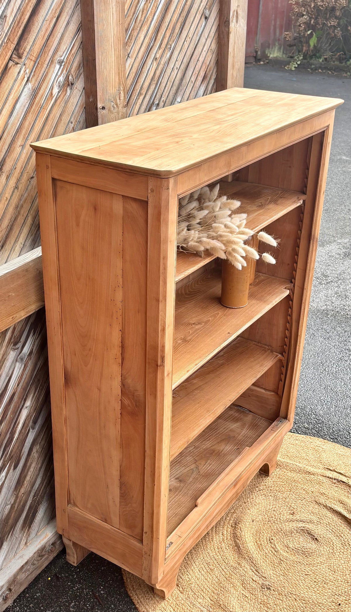 Bibus ancien en bois massif brut : bibliothèque, vaisselier …