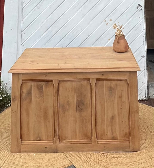 Bureau ancien en bois massif brut 4 portes