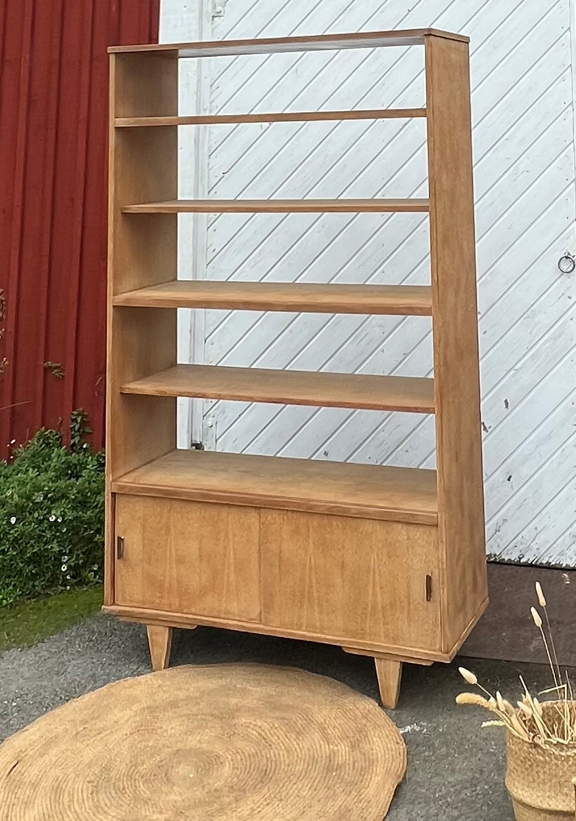 Bibliothèque vintage en chêne brut