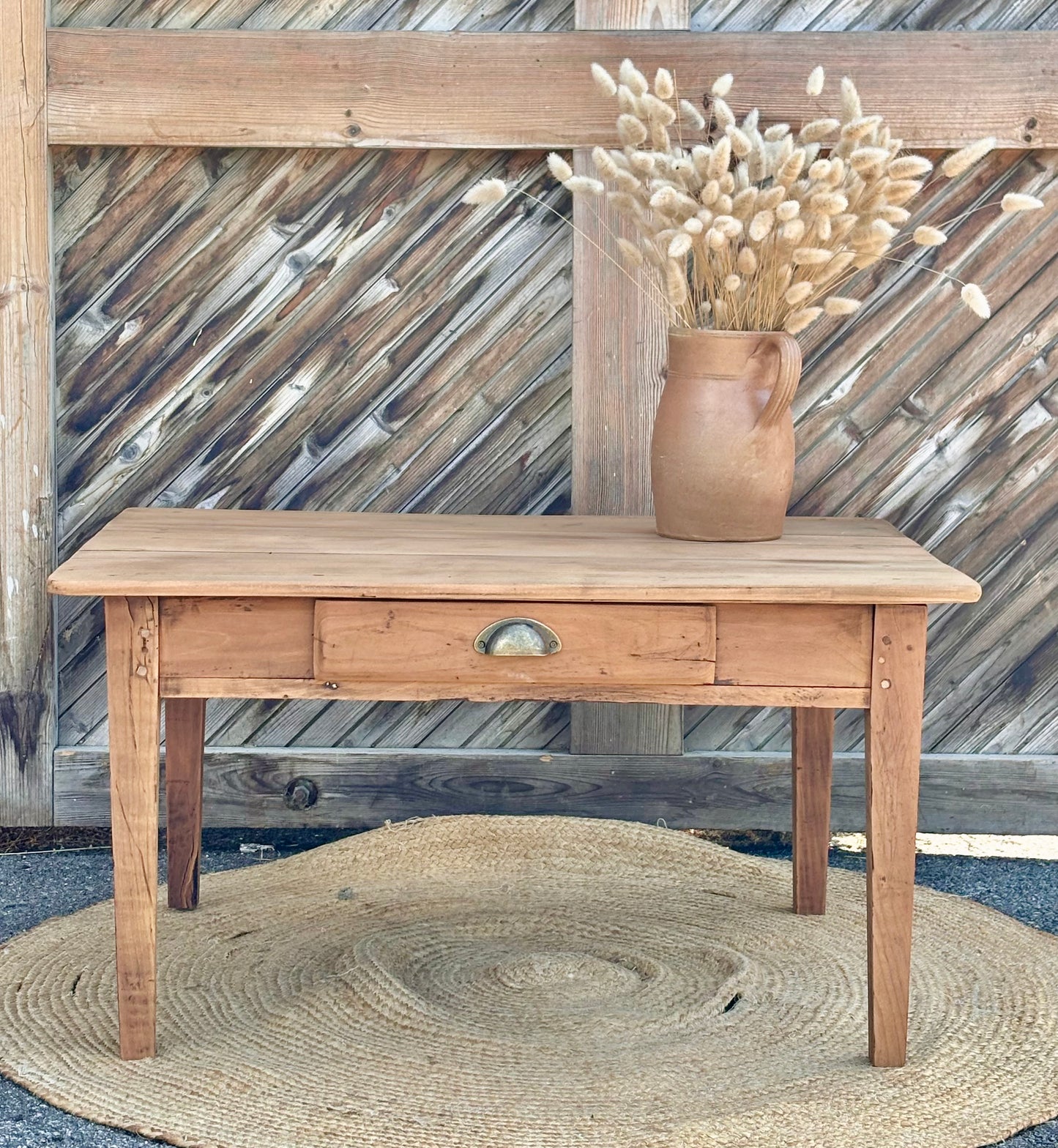 Table basse de ferme ancienne 1 tiroir en bois massif brut