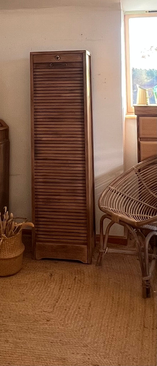 Meuble classeur à rideau vintage en chêne brut