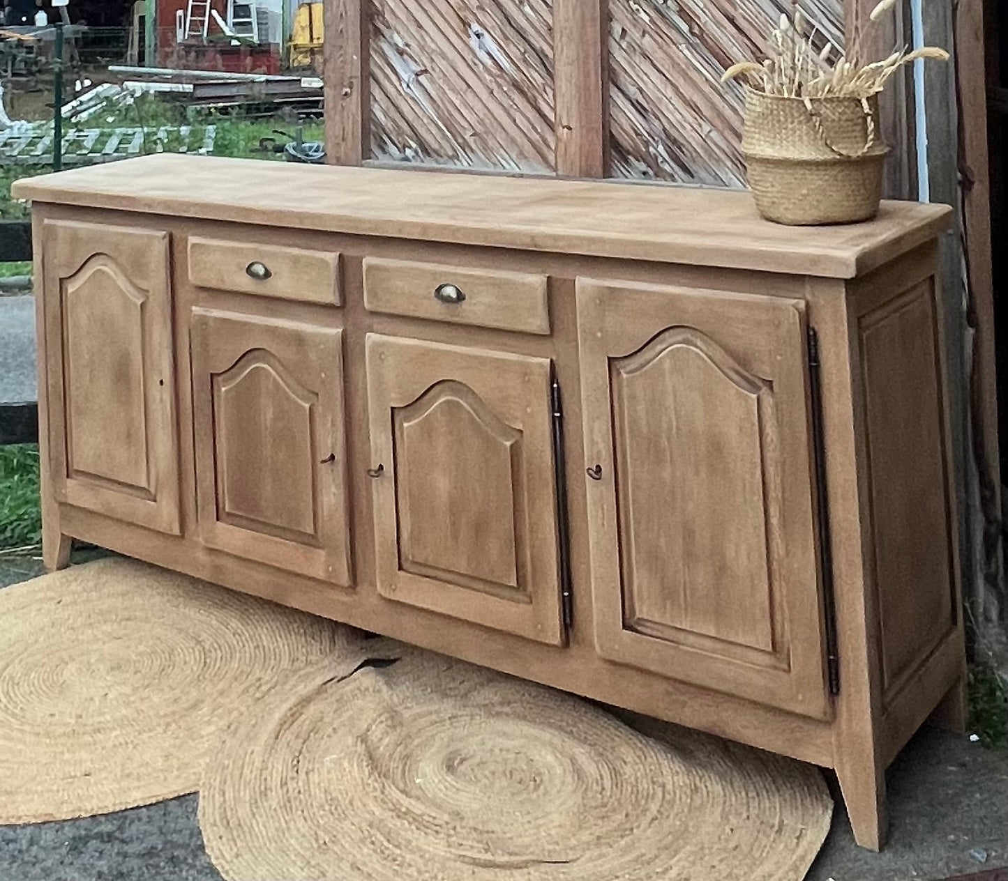 Buffet ancien enfilade en chêne brut 4 portes 2 tiroirs - années 50