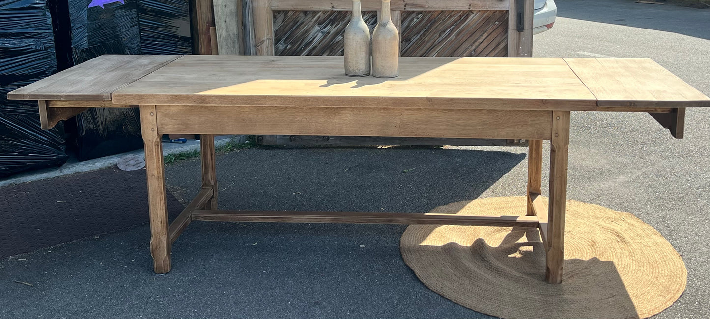 Grande table ancienne 2 rallonges en chêne massif brut