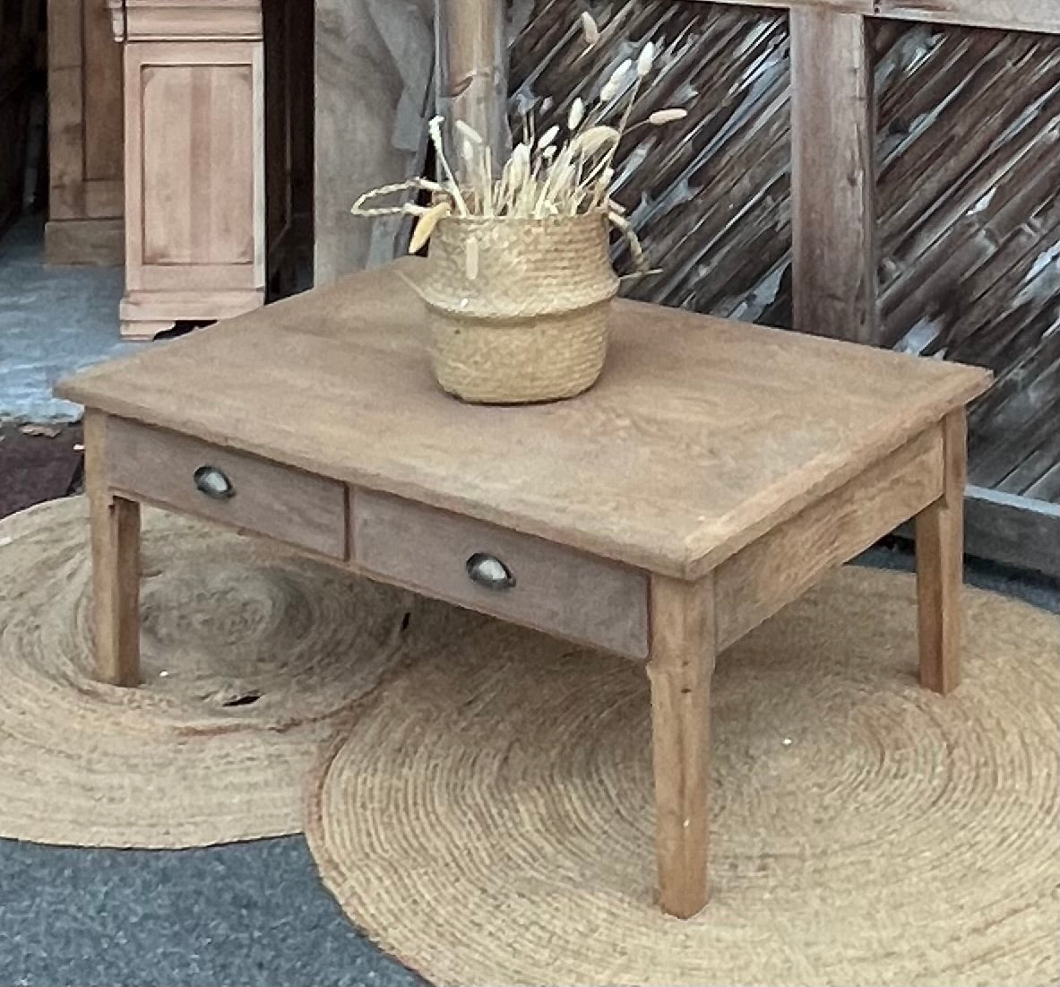 Grande table basse de ferme ancienne en chêne massif brut 2 tiroirs