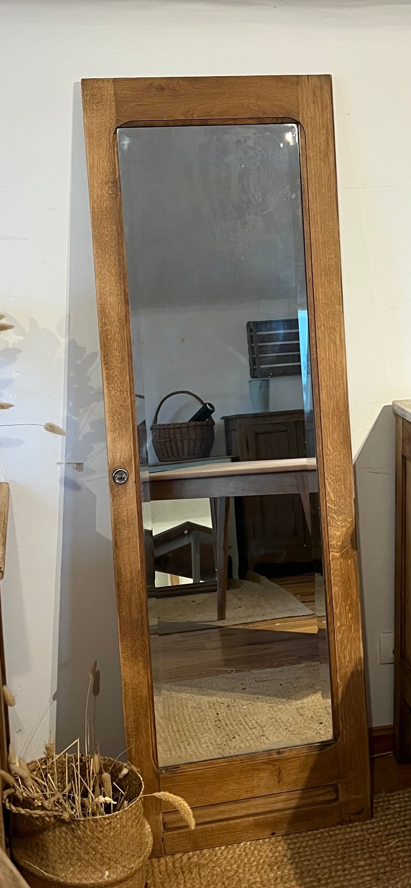 Grand miroir ancien en chêne massif brut