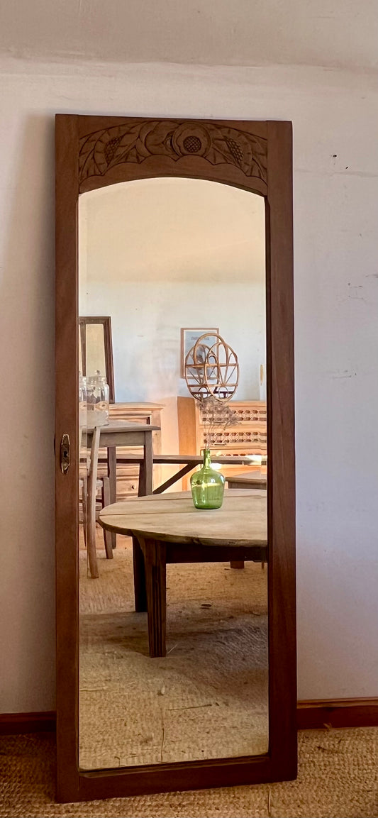 Grand miroir ancien en bois massif brut