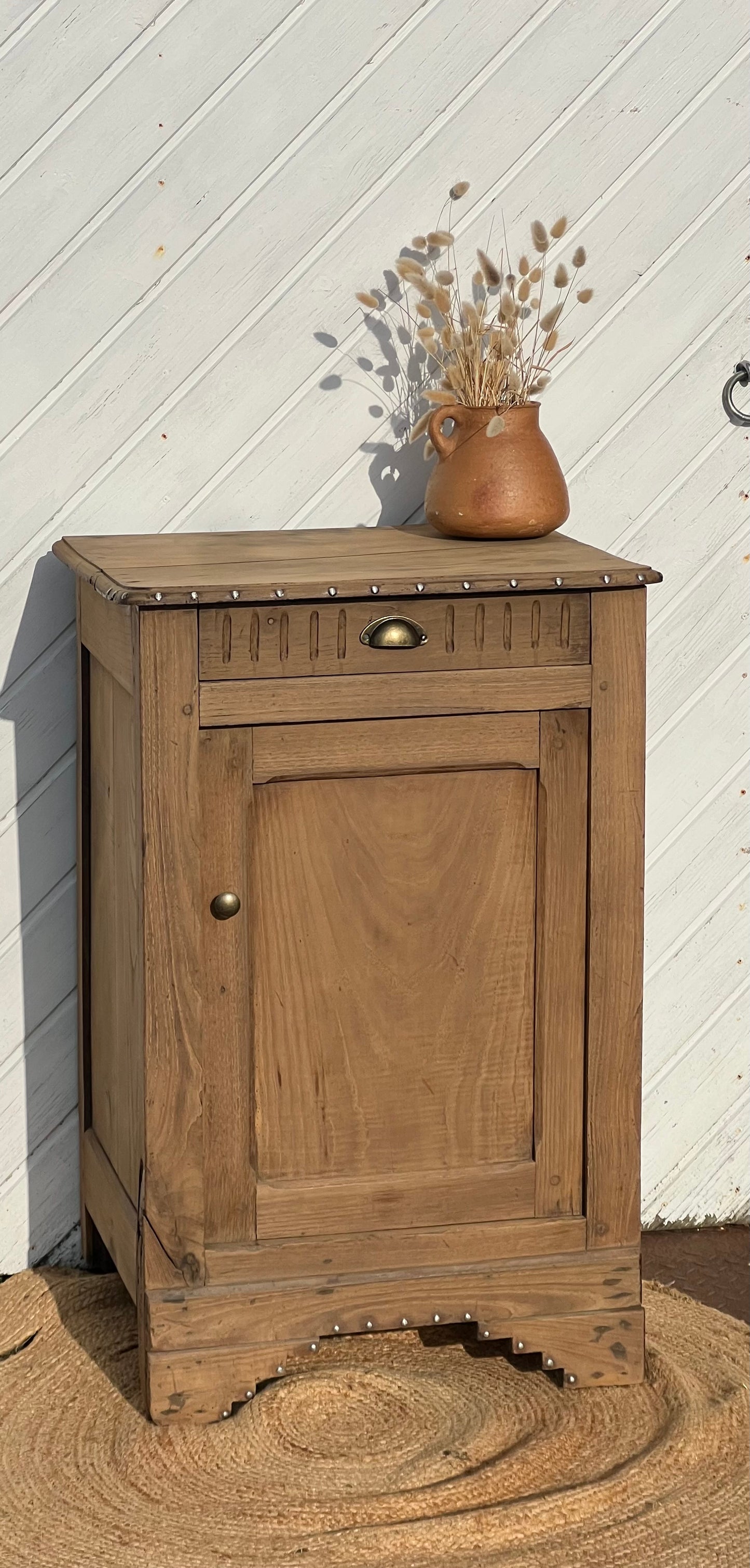 Confiturier ancien en chêne massif brut