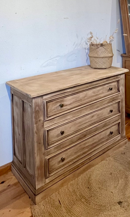 Commode ancienne en chêne massif brut 3 tiroirs