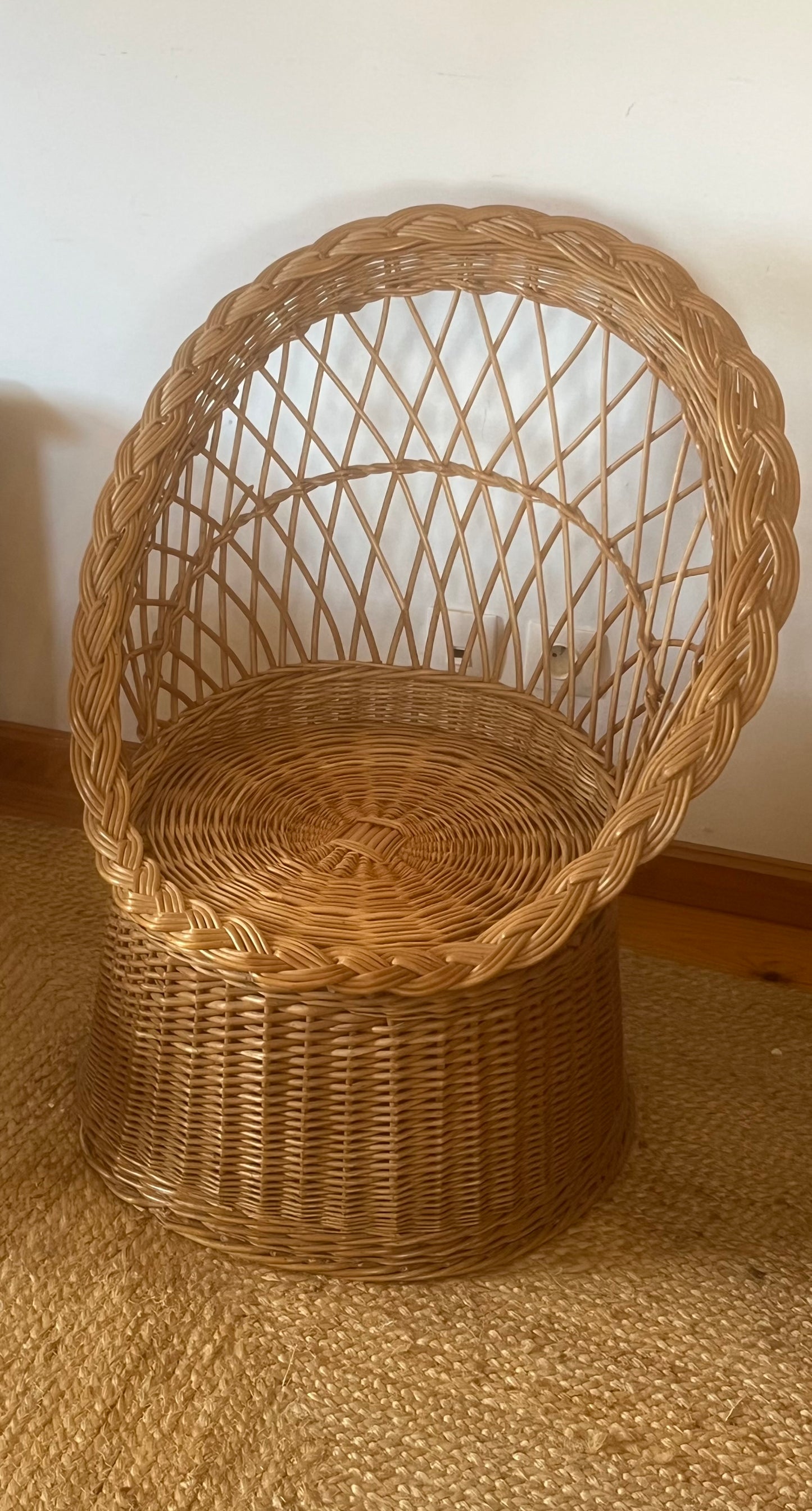 Fauteuil en rotin vintage