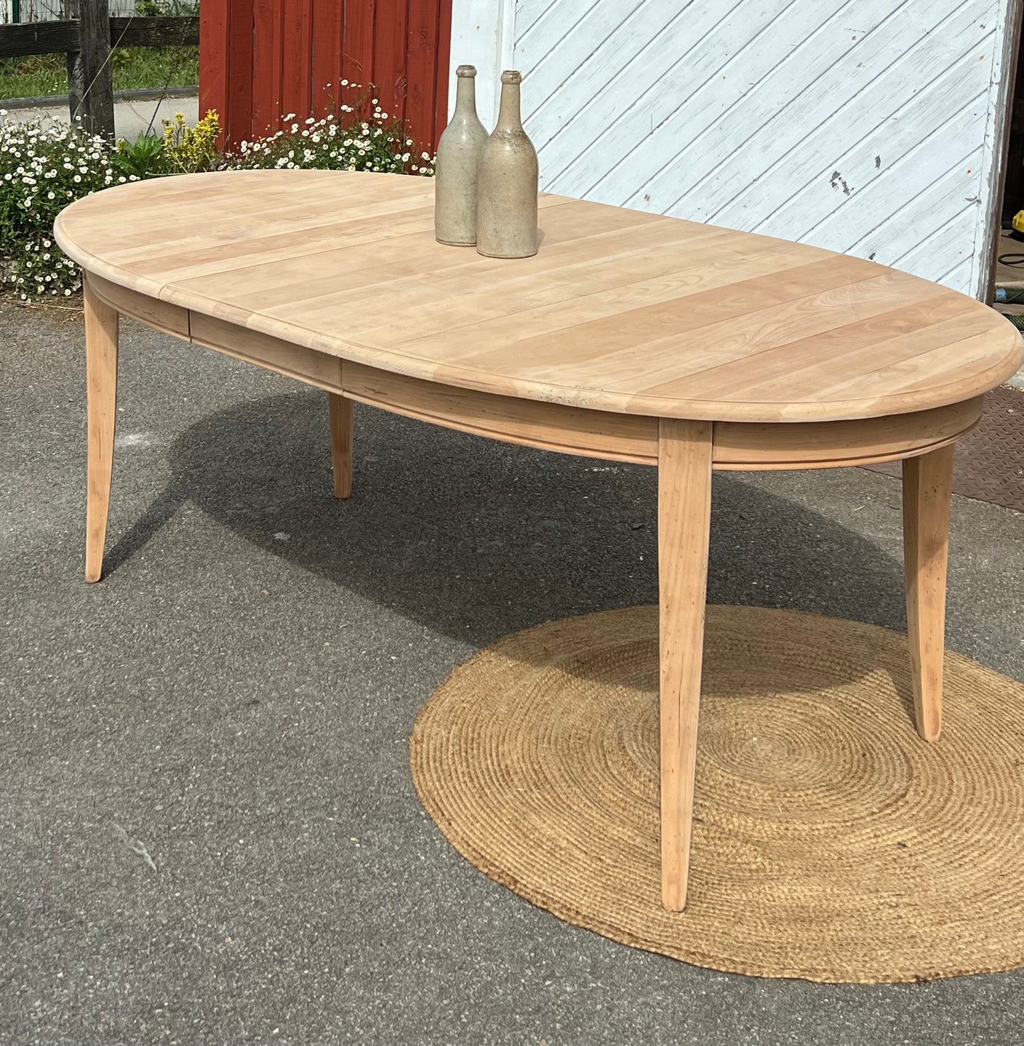 Grande table familiale renovee 4 rallonges en bois massif brut