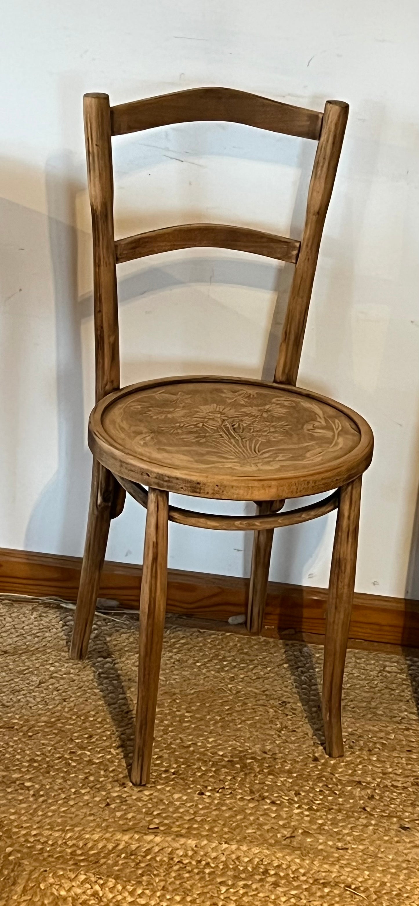 1 chaise bistrot vintage en bois brut