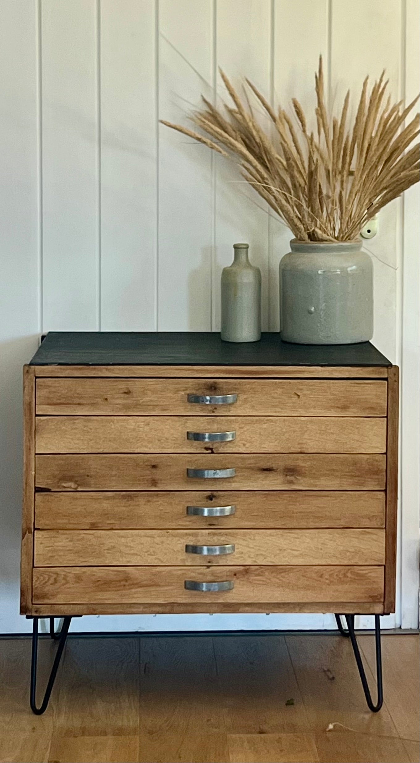 Meuble de métiers ancien / commode en chêne massif brut et noir mat - 6 tiroirs