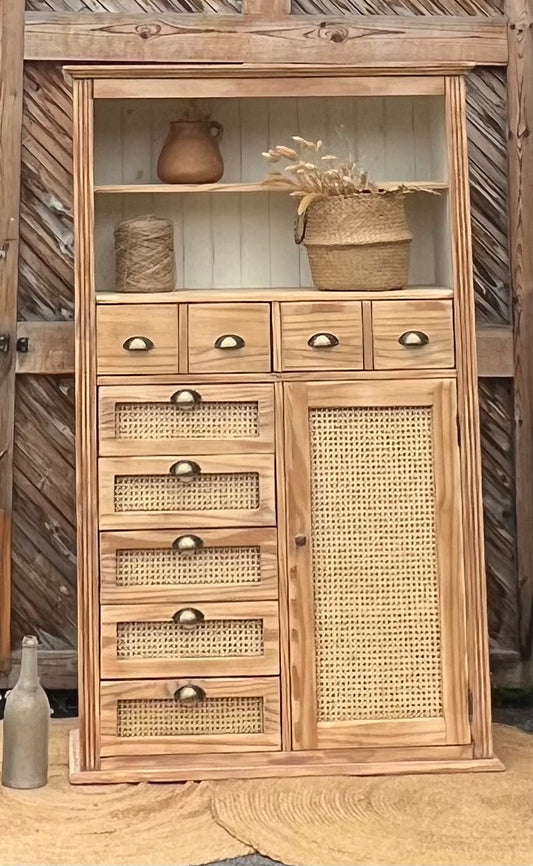 Meuble ancien rénové : Bibus , meuble d’entrée , bibliothèque, vaisselier ..