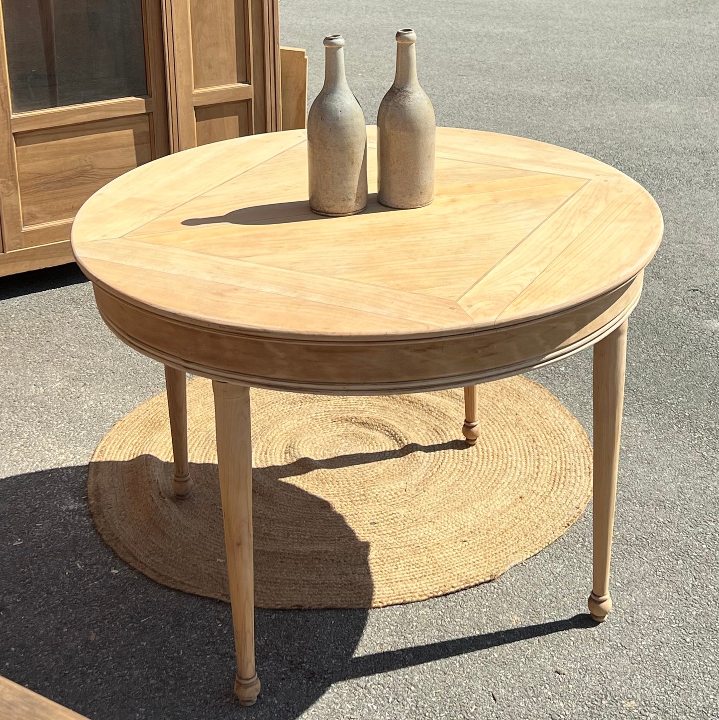 Table ronde + 1 rallonge ancienne en bois massif brut