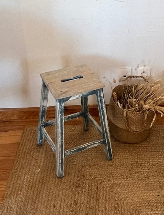 Tabouret de ferme vintage