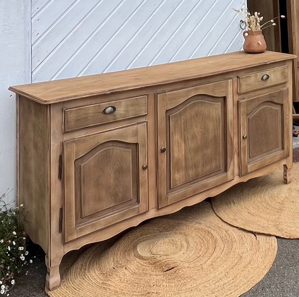 Enfilade ancienne / buffet en chêne brut