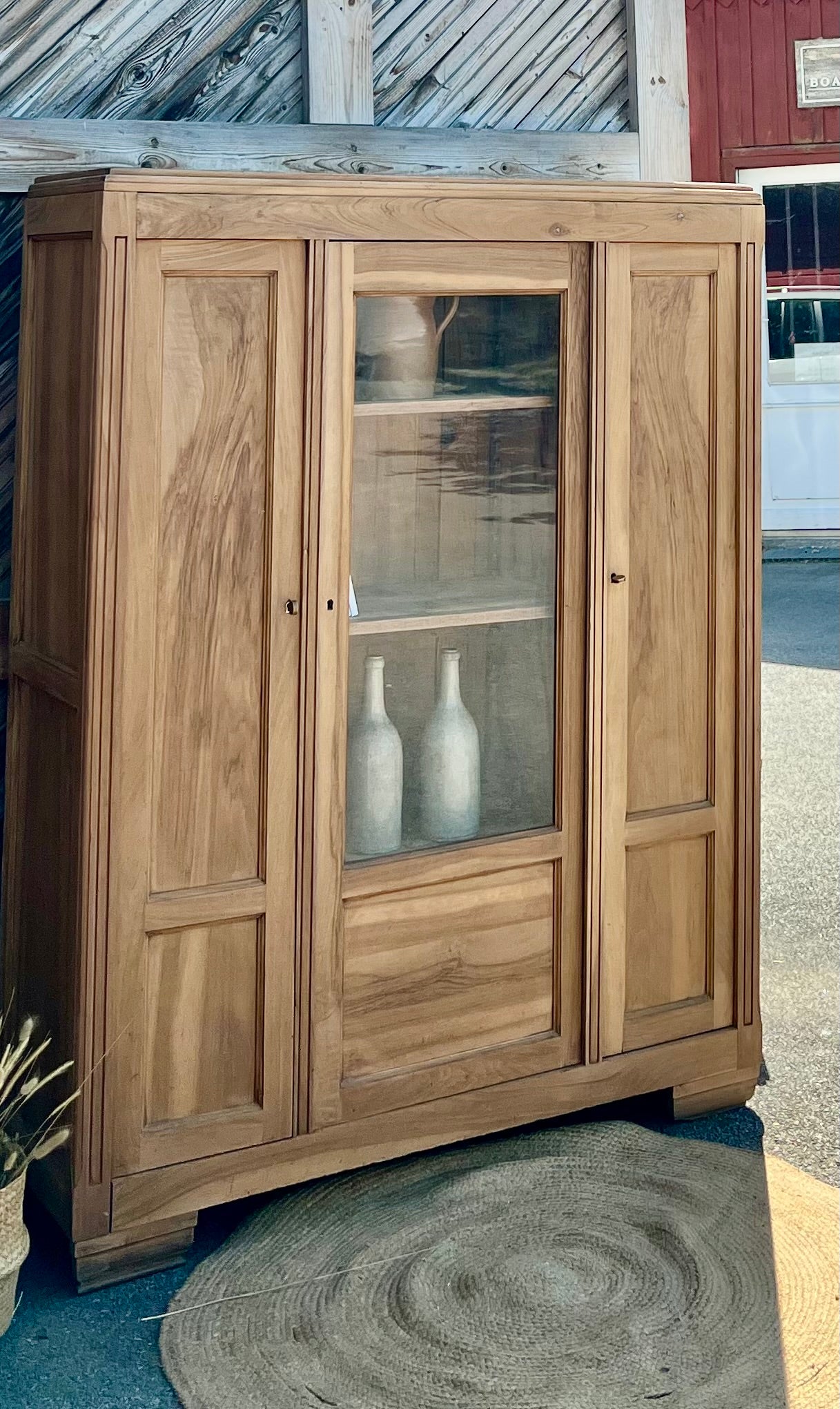 Armoire parisienne ancienne : vaisselier bibliothèque en bois massif brut
