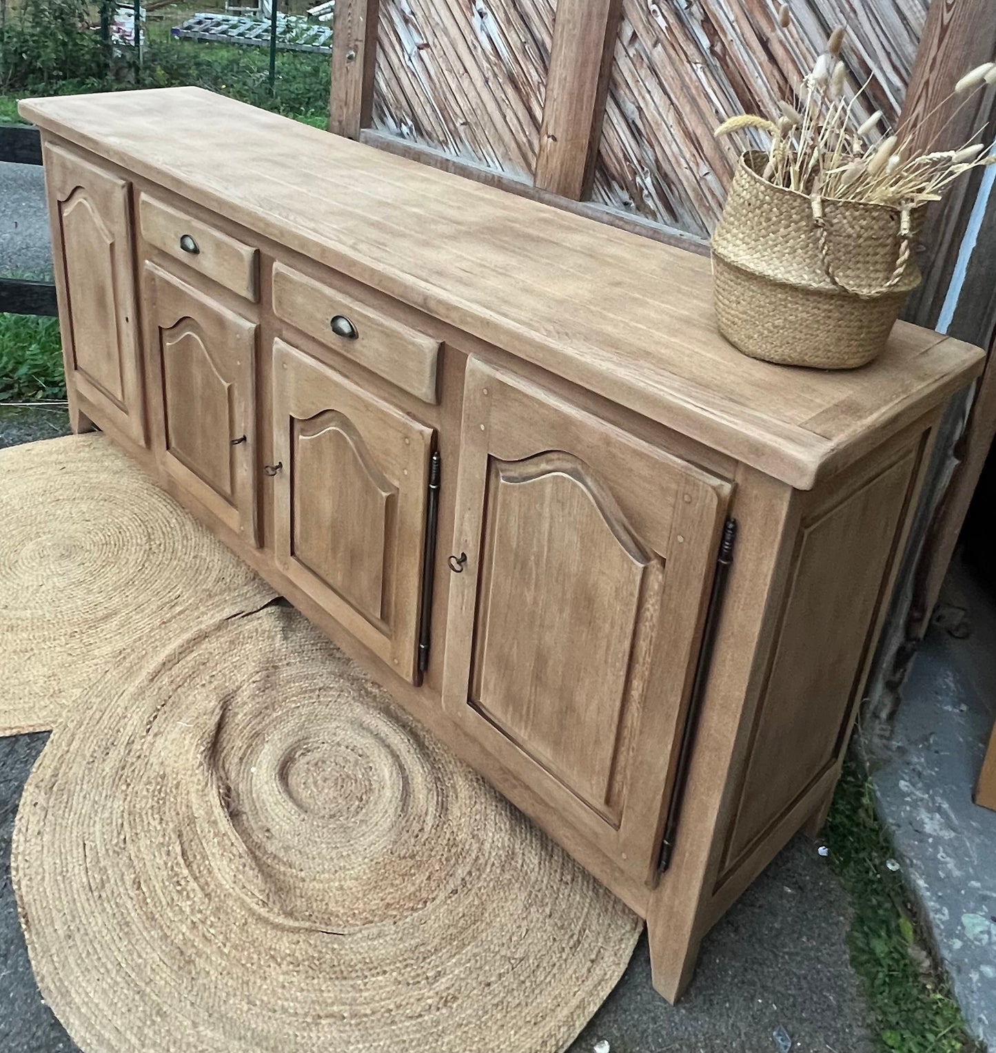 Buffet ancien enfilade en chêne brut 4 portes 2 tiroirs - années 50