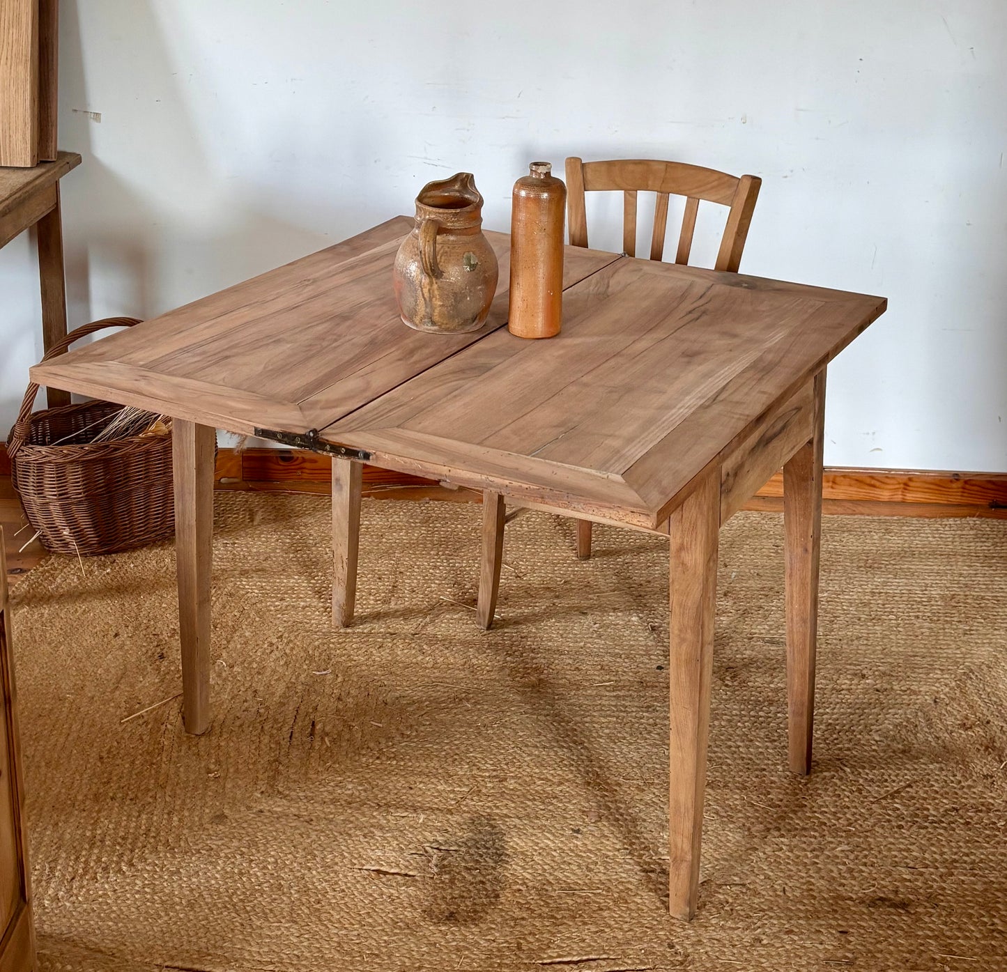 Table portefeuille ancienne en bois massif brut - extensible