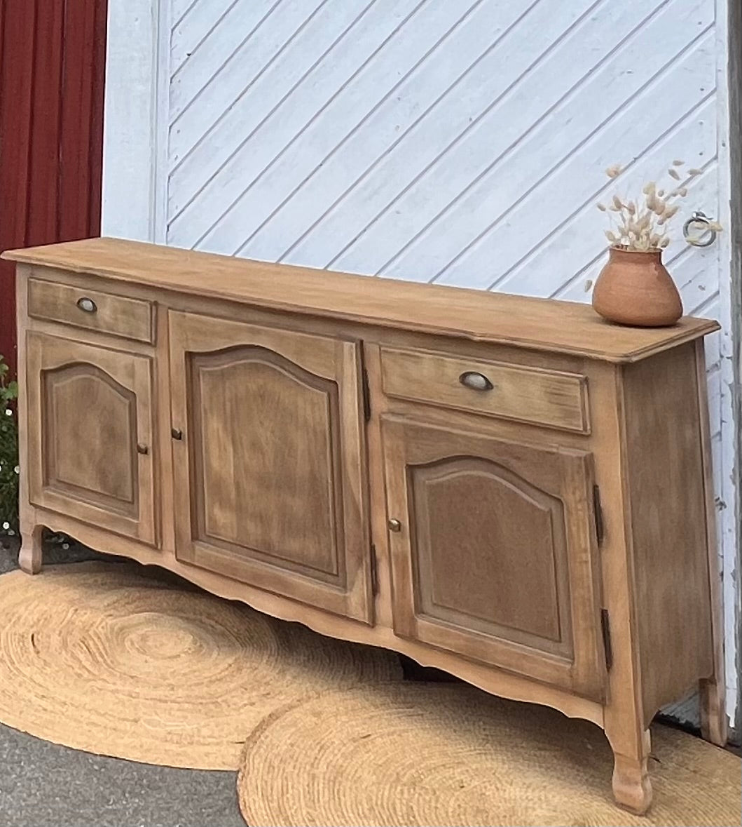 Enfilade ancienne / buffet en chêne brut