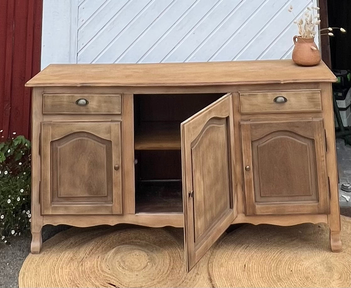 Enfilade ancienne / buffet en chêne brut