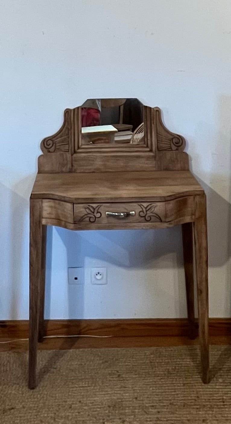 Coiffeuse ancienne en chêne massif brut