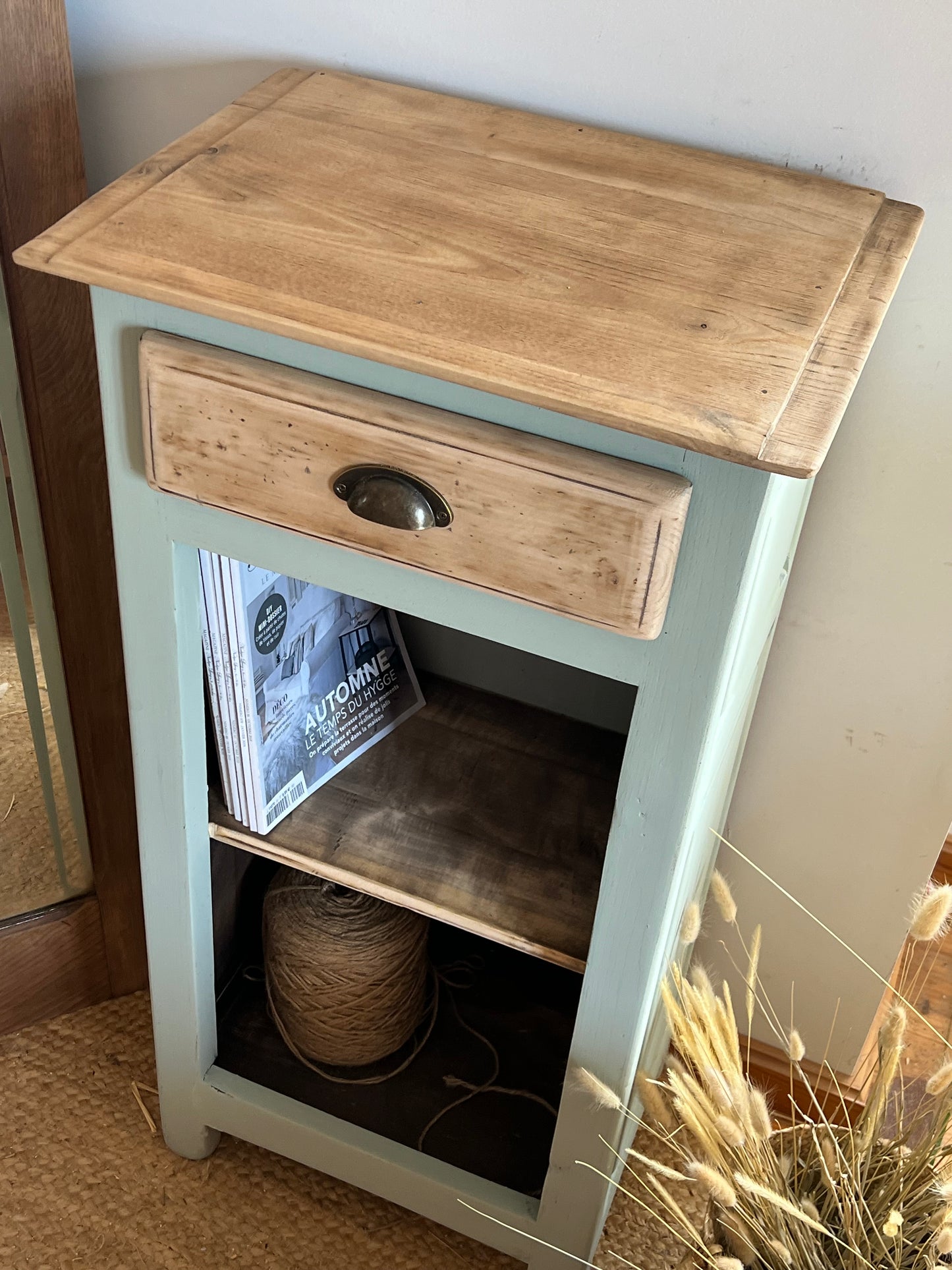 Petit meuble parisien : buffet bibliothèque console en chêne massif brut et vert d’eau