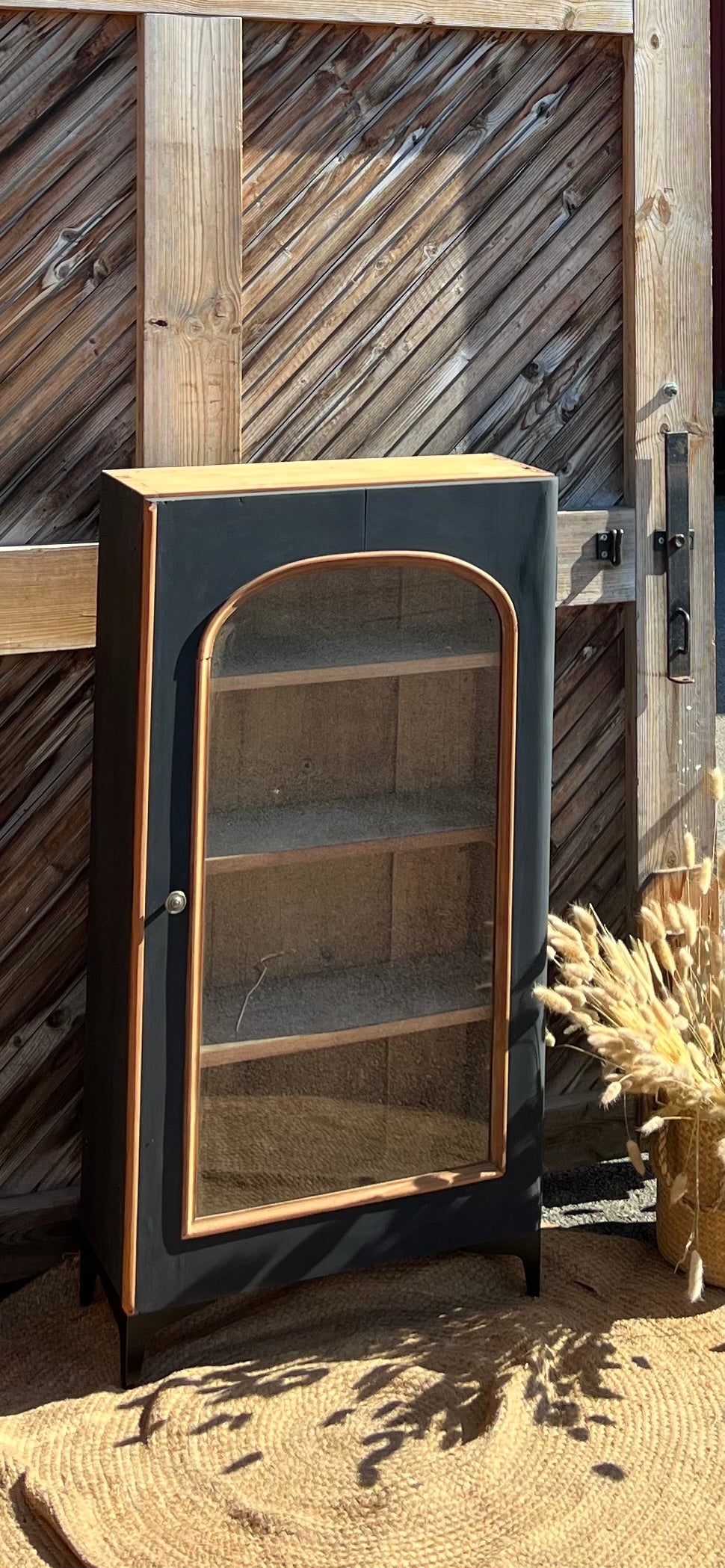 Bibus ancien en bois massif brut et noir mat