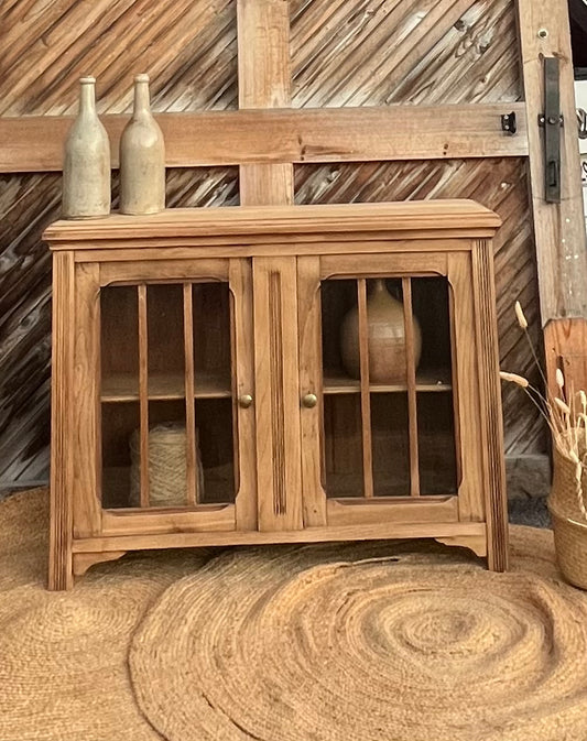 Meuble parisien ancien en chêne massif brut : meuble tv , buffet , meuble d’entrée …